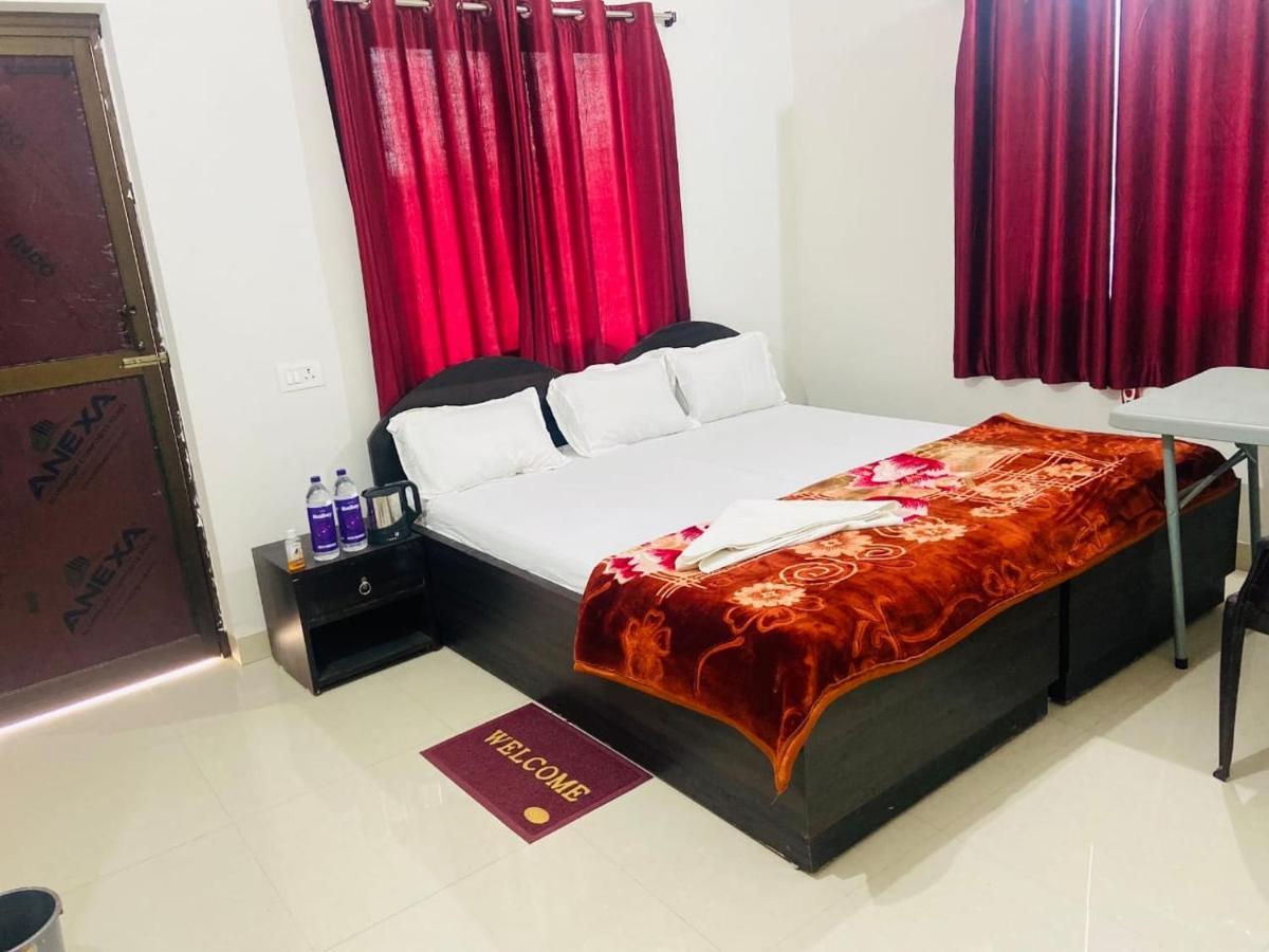 בודהגאיה Gaurav Guest House מראה חיצוני תמונה
